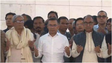 শহীদ জিয়ার মাজারে তারেক রহমান