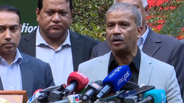 ভারতের মাটিতে খেলার পরিবেশ নেই: ক্রীড়া উপদেষ্টা ভারতের মাটিতে খেলার পরিবেশ নেই: ক্রীড়া উপদেষ্টা