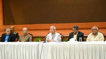 বৈঠকে প্রধান উপদেষ্টা ও রাজনৈতিক নেতারা