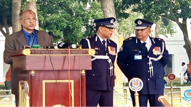 পুলিশ কোনো দলের রক্ষক নয়, রাষ্ট্রের সেবক: স্বরাষ্ট্র উপদেষ্টা পুলিশ কোনো দলের রক্ষক নয়, রাষ্ট্রের সেবক: স্বরাষ্ট্র উপদেষ্টা