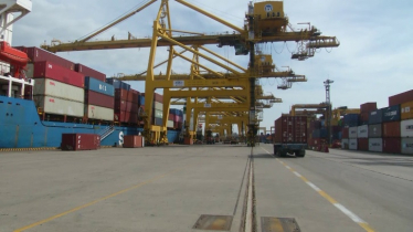 অনির্দিষ্টকালের ধর্মঘটে অচল দেশের প্রধান সমুদ্রবন্দর অনির্দিষ্টকালের ধর্মঘটে অচল দেশের প্রধান সমুদ্রবন্দর