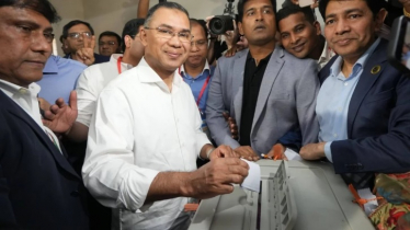 ষড়যন্ত্র রুখতে ভোটকেন্দ্রে আসার ডাক তারেক রহমানের ষড়যন্ত্র রুখতে ভোটকেন্দ্রে আসার ডাক তারেক রহমানের