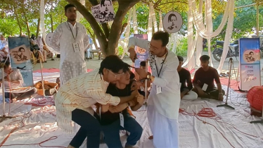 লালনকন্যা স্মরণানুষ্ঠানে চুল কেটে প্রতিবাদ