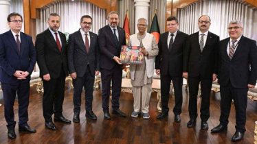 ঢাকায় তুর্কি সংসদীয় প্রতিনিধিদলের সঙ্গে প্রধান উপদেষ্টার বৈঠক