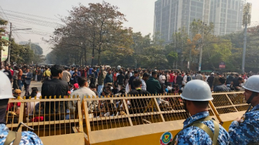 তিন দাবিতে ইসি ভবনের সামনে ছাত্রদলের বিক্ষোভ তিন দাবিতে ইসি ভবনের সামনে ছাত্রদলের বিক্ষোভ