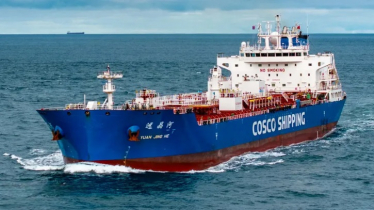 সিঙ্গাপুর থেকে ২৭ হাজার টন ডিজেল নিয়ে চট্টগ্রাম বন্দরে ‘ইউয়ান জিং হি’