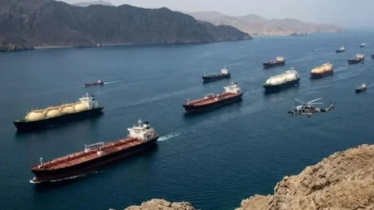 লেবাননে যুদ্ধবিরতির জেরে হরমুজ প্রণালি খুলে দিলো ইরান