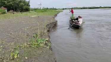 সর্বগ্রাসী বন্যা ও ভাঙনের অন্তহীন বৃত্তে তিস্তাপাড়ের জীবন