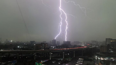 সারাদেশে বজ্রপাতে ১২ জনের মৃত্যু