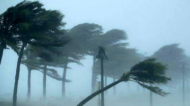 বজ্রবৃষ্টি ও কালবৈশাখীর শঙ্কা, কয়েক জেলায় শিলাবৃষ্টির সম্ভাবনা