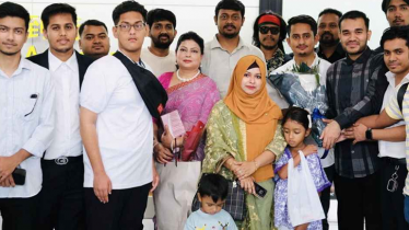 টোকিও পৌঁছেছে এনসিপির প্রতিনিধি দল