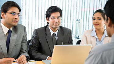 ১০০ জনকে চাকরি দেবে আরএফএল