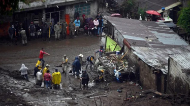 মেক্সিকোতে দুই মৌসুমি ঝড়ে ৪৪ জনের মৃত্যু, নিখোঁজ ২৭