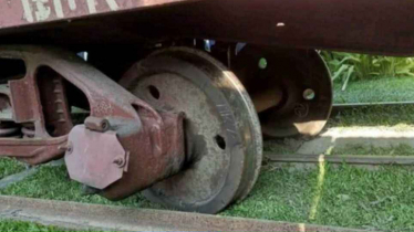 ভৈরবে ঢাকা মেইল-২ লাইনচ্যুত, ঢাকা-সিলেট-চট্টগ্রাম রুটে ট্রেন বন্ধ ভৈরবে ঢাকা মেইল-২ লাইনচ্যুত, ঢাকা-সিলেট-চট্টগ্রাম রুটে ট্রেন বন্ধ