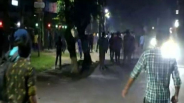 বাকৃবিতে শিক্ষার্থীদের ওপর হামলা, উপাচার্যের বাসভবন ঘেরাও