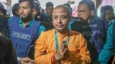 দুই মামলায় জামিন পেলেন চিন্ময় কৃষ্ণ দাস দুই মামলায় জামিন পেলেন চিন্ময় কৃষ্ণ দাস