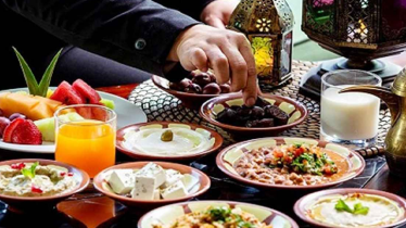 রোজায় শক্তি বজায় রাখার জন্য কোন খাবার খাওয়া উচিত রোজায় শক্তি বজায় রাখার জন্য কোন খাবার খাওয়া উচিত