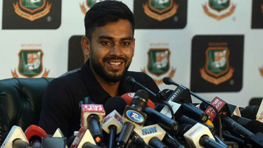 এক বছরের মধ্যেই দলকে গোছাতে চান মিরাজ 