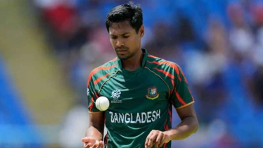 ইনজুরিতে ছিটকে গেলেন মুস্তাফিজ