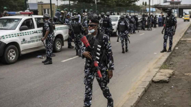 নাইজেরিয়ায় বন্দুকধারীদের হামলা, নিহত অন্তত ৩২