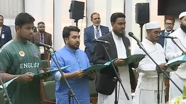 শপথ নিলেন এনসিপির ৬ এমপি শপথ নিলেন এনসিপির ৬ এমপি