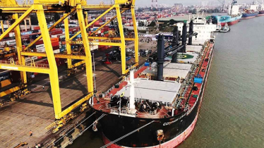 মধ্যপ্রাচ্য সংঘাতেও বন্দরে ২২ দিনে ২৫ জাহাজে জ্বালানি খালাস মধ্যপ্রাচ্য সংঘাতেও বন্দরে ২২ দিনে ২৫ জাহাজে জ্বালানি খালাস