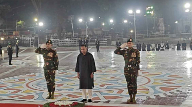 ভাষা শহীদদের প্রতি প্রধানমন্ত্রীর শ্রদ্ধা