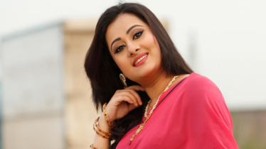 যাদের আপন ভেবে দরজা খুলে দিই, তারা আসলে বিষধর সাপ: পূর্ণিমা