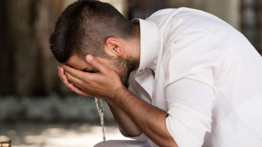 রোজা রেখে অজুর সময় কিভাবে কুলি করবেন?