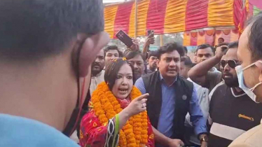 রুমিন ফারহানাকে কারণ দর্শানোর নোটিশ রুমিন ফারহানাকে কারণ দর্শানোর নোটিশ