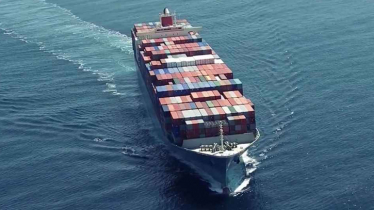 চীন থেকে ৪টি নতুন জাহাজ কিনছে বাংলাদেশ চীন থেকে ৪টি নতুন জাহাজ কিনছে বাংলাদেশ