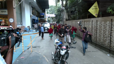 আদ-দ্বীন হাসপাতালে সাংবাদিকদের ওপর হামলা