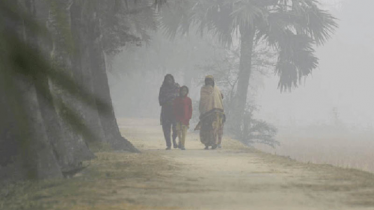 দেশজুড়ে শীতের দাপট, তাপমাত্রা আরও কমতে পারে