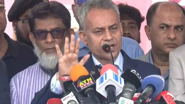 দেশে জ্বালানি তেলের কোনো সংকট নেই, দাম বাড়ানো হবে না: সেতুমন্ত্রী দেশে জ্বালানি তেলের কোনো সংকট নেই, দাম বাড়ানো হবে না: সেতুমন্ত্রী