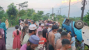 টাঙ্গুয়ার হাওর যাওয়ার পথে প্রাণ গেল মা-মেয়ের