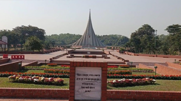 সূর্য সন্তানদের শ্রদ্ধা জানাতে প্রস্তুত সাভার জাতীয় স্মৃতিসৌধ
