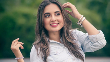 সফল অস্ত্রোপচারের পর বাসায় ফিরেছেন তানিয়া বৃষ্টি সফল অস্ত্রোপচারের পর বাসায় ফিরেছেন তানিয়া বৃষ্টি