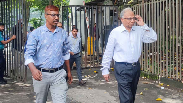 শেখ হাসিনার বিরুদ্ধে সাক্ষ্য দিতে ট্রাইব্যুনালে মাহমুদুর রহমান