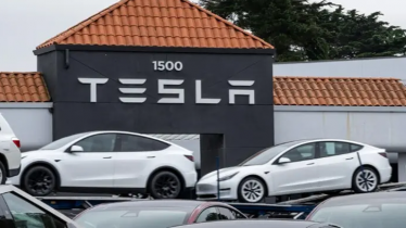 ছোট ও সাশ্রয়ী নতুন এসইউভি আনছে টেসলা