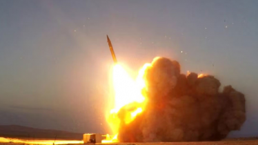 তেহরানে হামলার পর ইসরায়েলে পাল্টা ক্ষেপণাস্ত্র ছুঁড়েছে ইরান