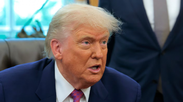 গাজা যুদ্ধের ‘চূড়ান্ত সমাপ্তির’ ঘোষণা ট্রাম্পের গাজা যুদ্ধের ‘চূড়ান্ত সমাপ্তির’ ঘোষণা ট্রাম্পের