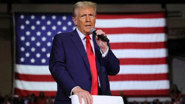 চীনের পণ্যে ১০০ শতাংশ শুল্ক আরোপের ঘোষণা ট্রাম্পের