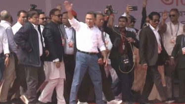 চট্টগ্রামে নির্বাচনি সমাবেশের মঞ্চে তারেক রহমান