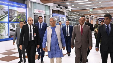 যুক্তরাজ্য সফর শেষে দেশের পথে প্রধান উপদেষ্টা