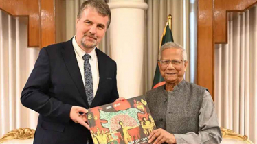 নির্বাচন-গণভোটের জন্য সরকার ও নির্বাচন কমিশন প্রস্তুত: প্রধান উপদেষ্টা নির্বাচন-গণভোটের জন্য সরকার ও নির্বাচন কমিশন প্রস্তুত: প্রধান উপদেষ্টা