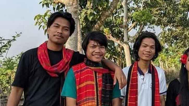 খাগড়াছড়িতে অপহৃত পাঁচ শিক্ষার্থী মুক্ত: পাহাড়ি ছাত্র পরিষদ খাগড়াছড়িতে অপহৃত পাঁচ শিক্ষার্থী মুক্ত: পাহাড়ি ছাত্র পরিষদ
