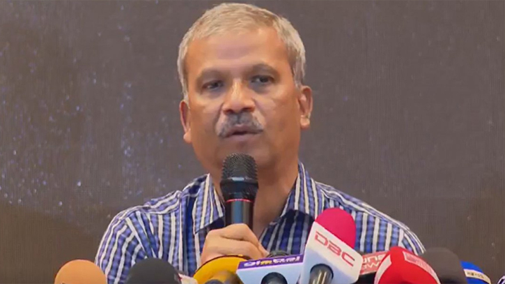 গণভোট নিয়ে দ্রুত সিদ্ধান্ত দেবেন প্রধান উপদেষ্টা : আসিফ নজরুল গণভোট নিয়ে দ্রুত সিদ্ধান্ত দেবেন প্রধান উপদেষ্টা : আসিফ নজরুল