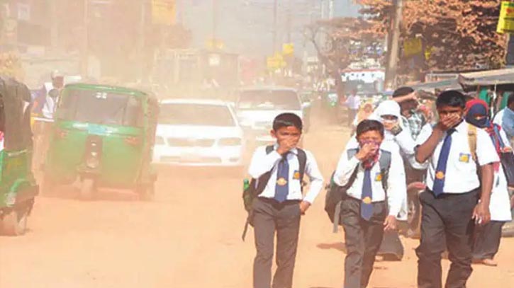 বায়ুদূষণের শীর্ষে লাহোর, ‘অস্বাস্থ্যকর’ ঢাকা