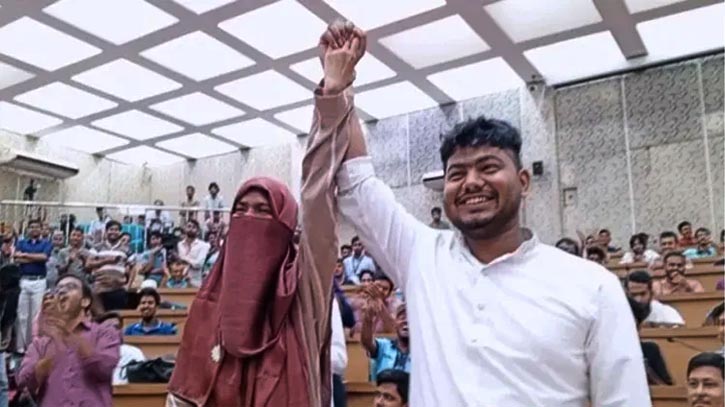 ঢাবির ইতিহাসে নজির: ডাকসু নির্বাচনে জয়ী স্বামী-স্ত্রী 