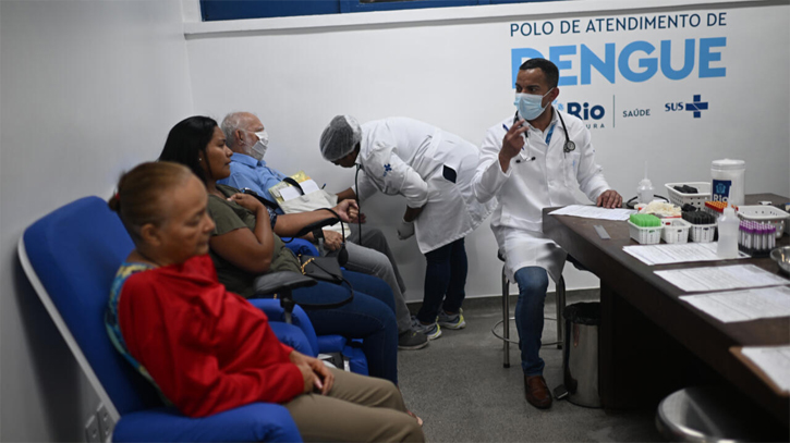 বিশ্বে প্রথম এক ডোজের ডেঙ্গু টিকা অনুমোদন দিল ব্রাজিল